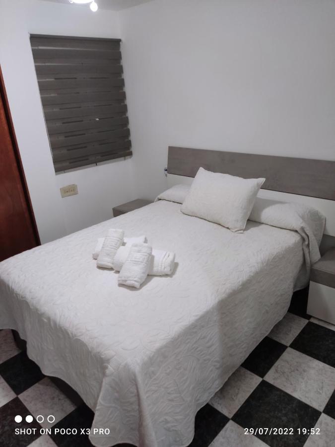 Vivienda Turistica Salazar Apartment กรานาดา ภายนอก รูปภาพ